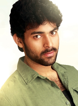 varun tej,mega hero,naga babu,mukunda,varun tej remuneration,varun tej future projects  వరుణ్ తేజ్ సినిమా సినిమా కో కోటి..!